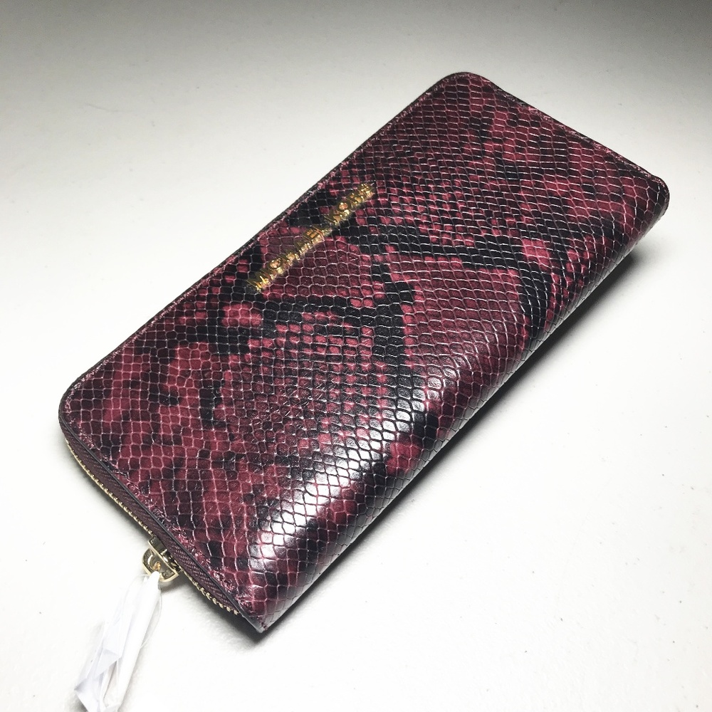 M. Kors Jet Set Travel Embossed-Leather Continenta